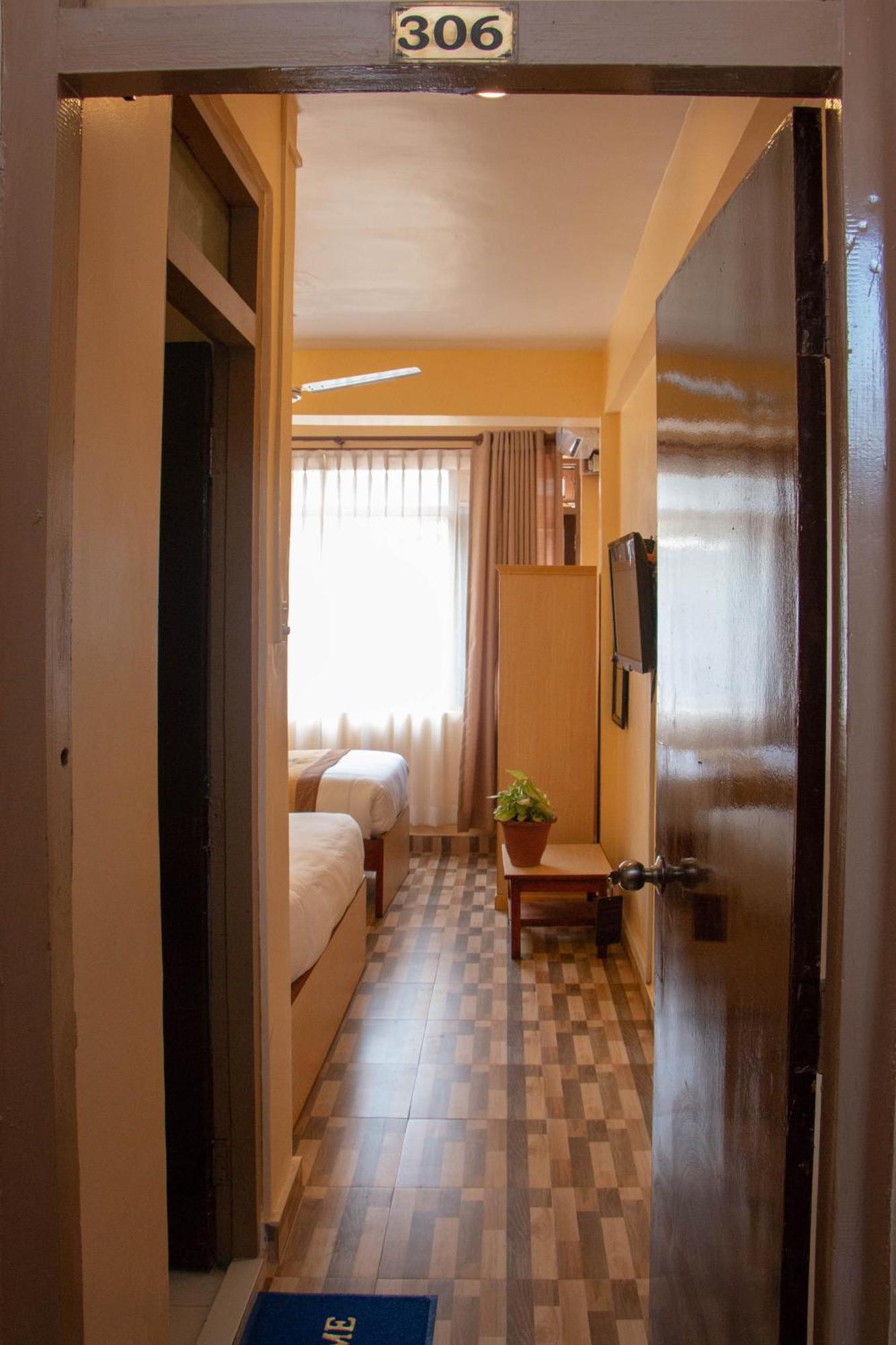 Hotel Lapha Kathmandu Exterior photo